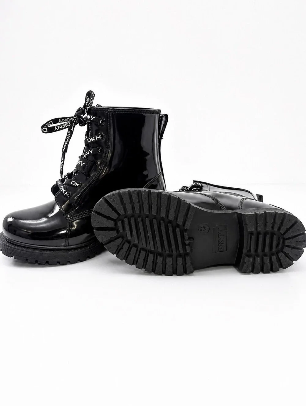 DKNY Black Patent Combat Boots Size 38 Lug Sole Lace Up Ankle Boots